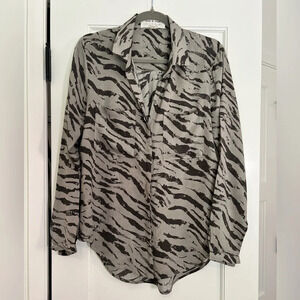 Cloth & Stone Zebra Animal Print Long Sleeve Button Down Shirt (Small)